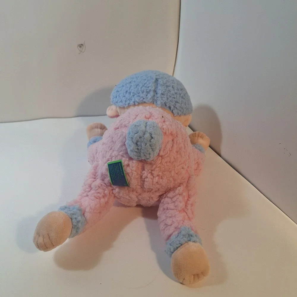 The Cutest Lamb in the World Plush Chris Simpson Artist Makeship Only 2214 RARE!
